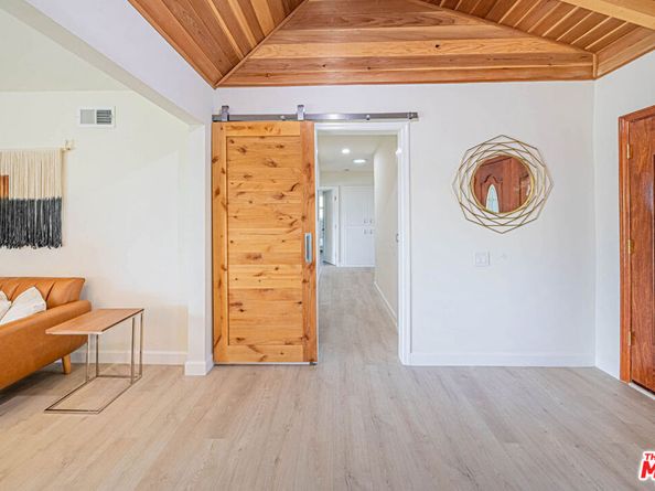 2620 Sea Pine Lane, La Crescenta CA 91214