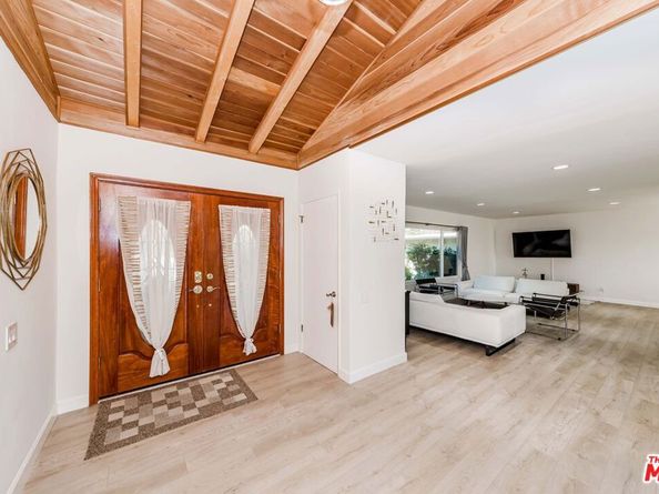 2620 Sea Pine Lane, La Crescenta CA 91214