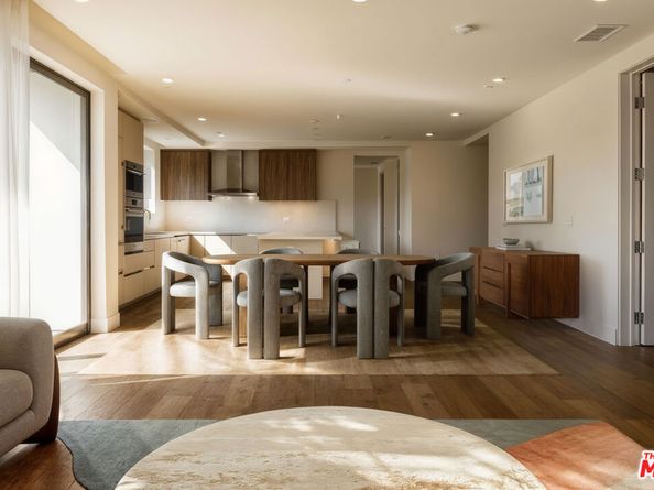 411 S Hamel Road 310, Los Angeles CA 90048