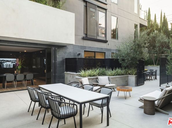 411 S Hamel Road 310, Los Angeles CA 90048