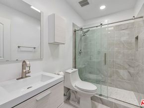 803 25th Street, Santa Monica CA 90403