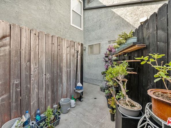 803 25th Street, Santa Monica CA 90403