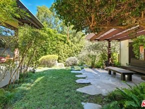 1821 Old Ranch Road, Los Angeles CA 90049