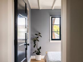 4311 Clayton Avenue, Los Angeles CA 90027