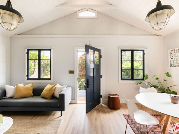 4311 Clayton Avenue, Los Angeles CA 90027