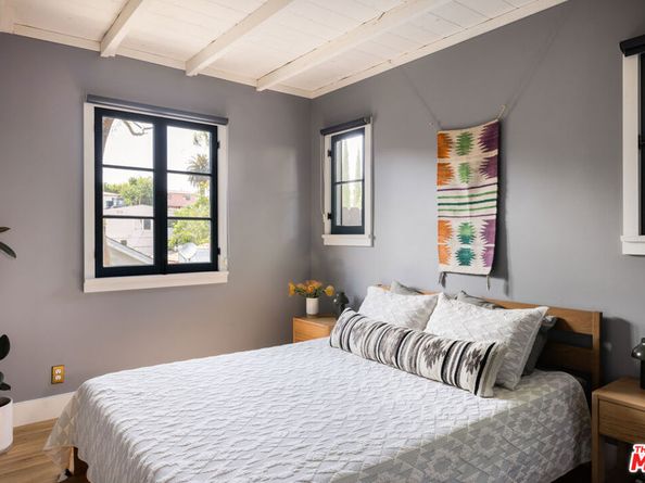 4311 Clayton Avenue, Los Angeles CA 90027