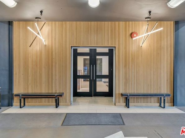 7135 Hollywood Boulevard 802, Los Angeles CA 90046