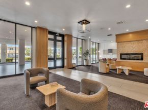 7135 Hollywood Boulevard 802, Los Angeles CA 90046