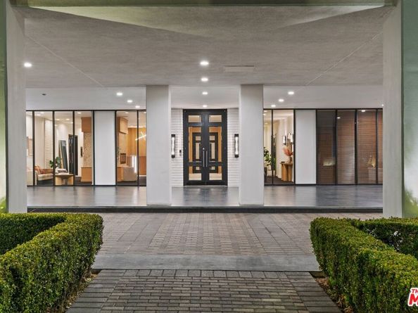 7135 Hollywood Boulevard 802, Los Angeles CA 90046