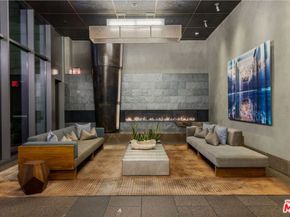 1755 Ocean Avenue 305, Santa Monica CA 90401