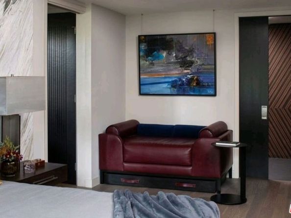 1755 Ocean Avenue 305, Santa Monica CA 90401