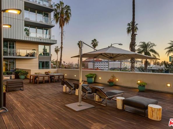 1755 Ocean Avenue 305, Santa Monica CA 90401