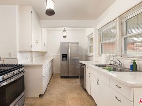 160 Wadsworth Avenue, Santa Monica CA 90405