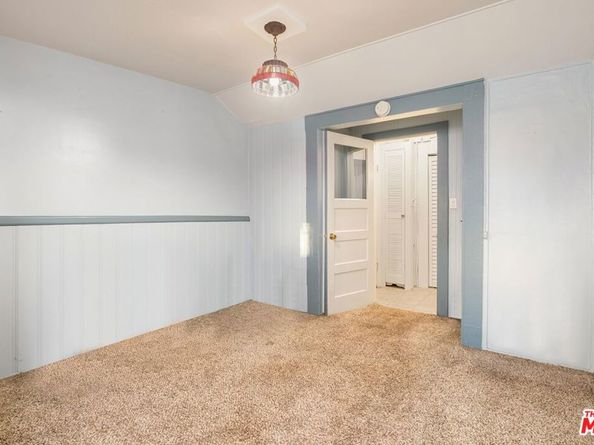160 Wadsworth Avenue, Santa Monica CA 90405
