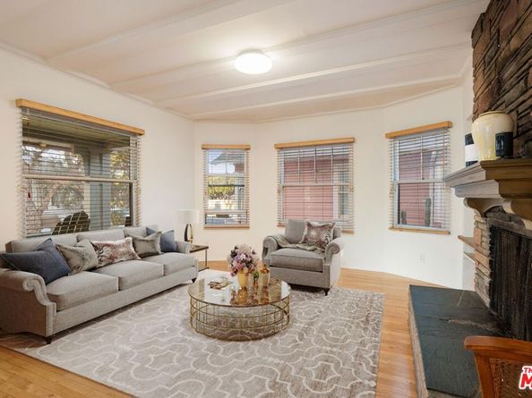 160 Wadsworth Avenue, Santa Monica CA 90405