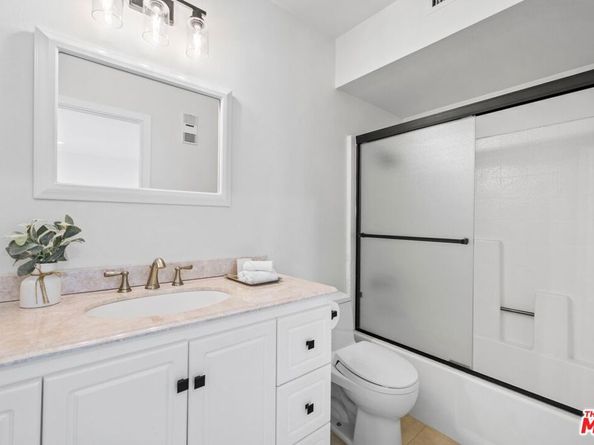 4519 Coldwater Canyon Avenue 10, Studio City CA 91604