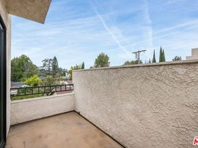 4519 Coldwater Canyon Avenue 10, Studio City CA 91604