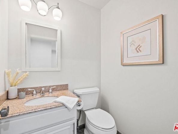 4519 Coldwater Canyon Avenue 10, Studio City CA 91604