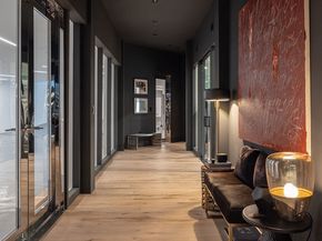 9520 Hidden Valley Road, Beverly Hills CA 90210