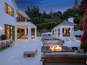 9520 Hidden Valley Road, Beverly Hills CA 90210