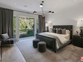 9520 Hidden Valley Road, Beverly Hills CA 90210