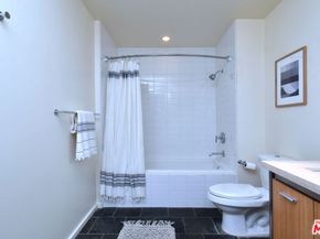 1155 S Grand Avenue 915, Los Angeles CA 90015