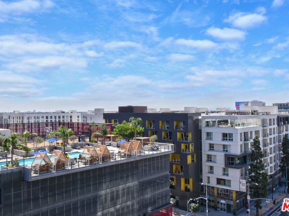 1155 S Grand Avenue 915, Los Angeles CA 90015