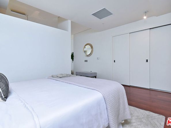 1155 S Grand Avenue 915, Los Angeles CA 90015