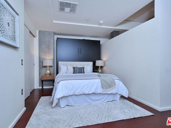 1155 S Grand Avenue 915, Los Angeles CA 90015