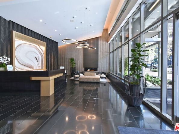 1155 S Grand Avenue 915, Los Angeles CA 90015