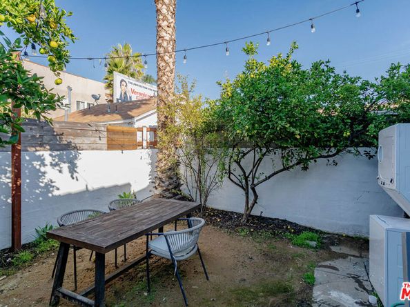 4307 Burns Avenue, Los Angeles CA 90029