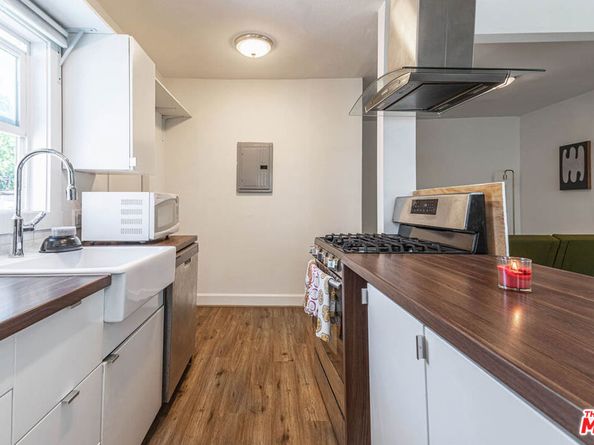 4307 Burns Avenue, Los Angeles CA 90029