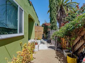 4307 Burns Avenue, Los Angeles CA 90029