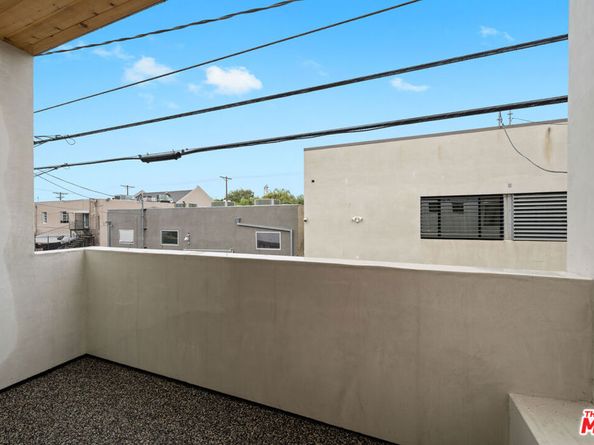 835 N Mccadden Place, Los Angeles CA 90038