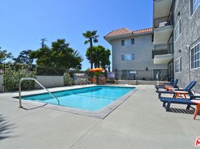 4140 Warner Boulevard 302, Burbank CA 91505