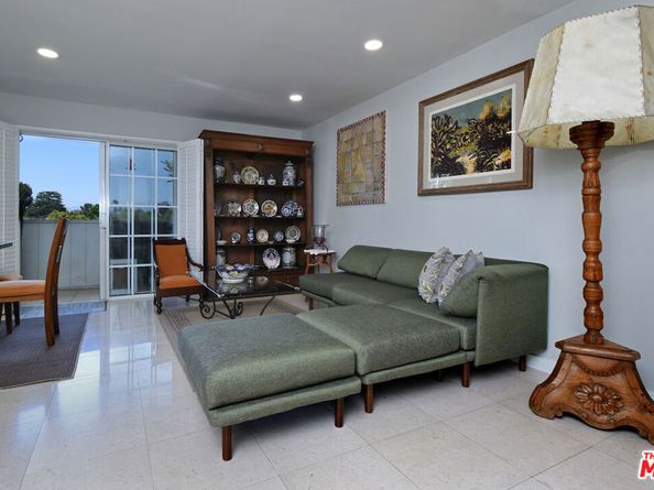 4140 Warner Boulevard 302, Burbank CA 91505