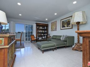 4140 Warner Boulevard 302, Burbank CA 91505