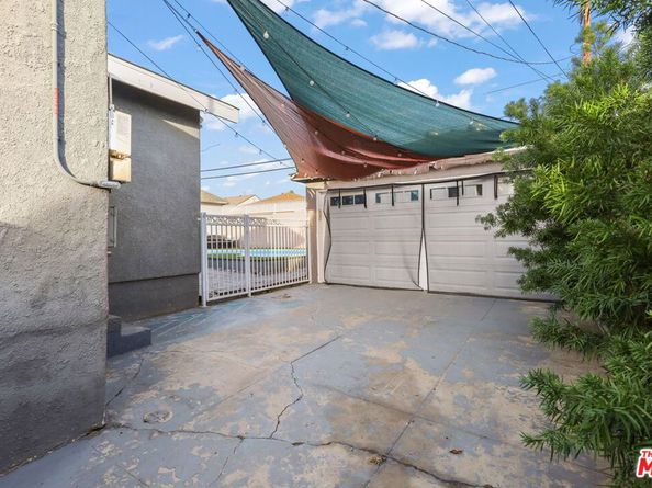 10236 S 1st Avenue, Inglewood CA 90303