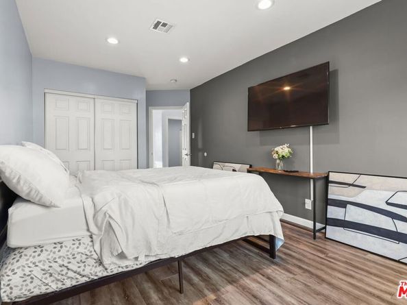 10236 S 1st Avenue, Inglewood CA 90303