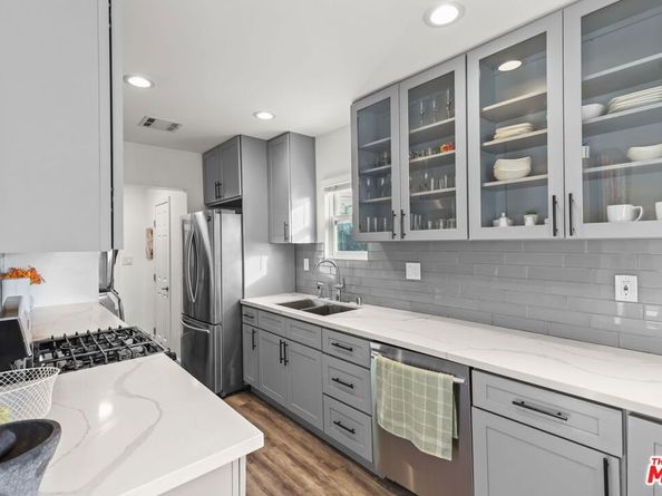 10236 S 1st Avenue, Inglewood CA 90303