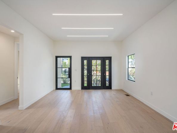 8956 Dicks Street, West Hollywood CA 90069