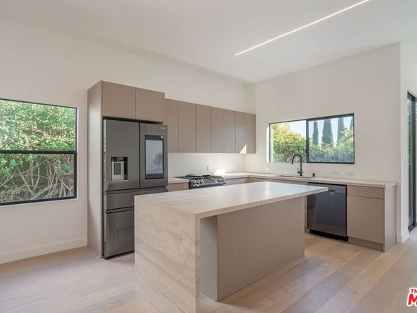 8956 Dicks Street, West Hollywood CA 90069