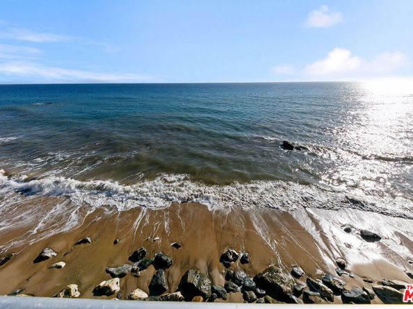 20438 Pacific Coast Highway, Malibu CA 90265