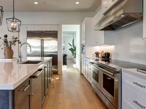 11729 Hartsook Street, Valley Village CA 91607