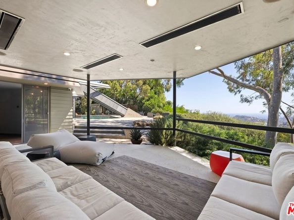 15216 Antelo Place, Los Angeles CA 90077