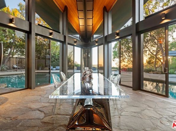 15216 Antelo Place, Los Angeles CA 90077