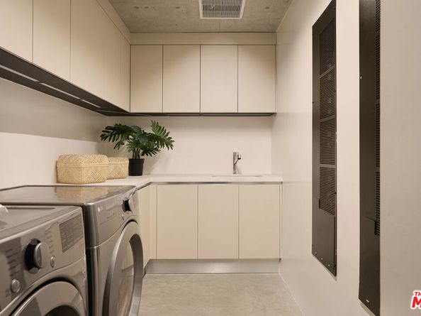 533 Grand Boulevard, Venice CA 90291