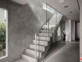 533 Grand Boulevard, Venice CA 90291