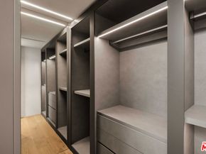 533 Grand Boulevard, Venice CA 90291