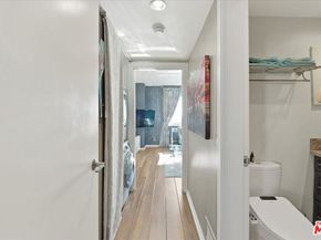 7250 Franklin Avenue 517, Los Angeles CA 90046